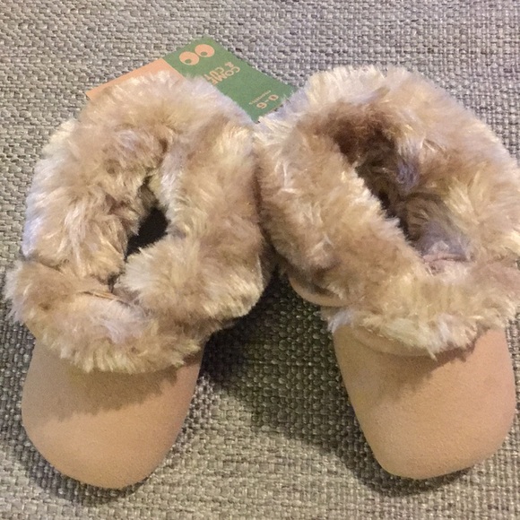 Stride Rite Other - 🎉HP🎉 Stride Rite Soft Soled Boots